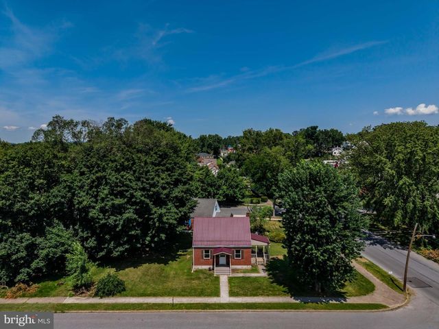 1902 PRINCETON AVE, Camp Hill, PA 17011