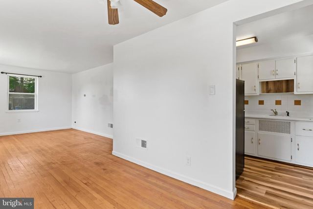 1902 PRINCETON AVE, Camp Hill, PA 17011