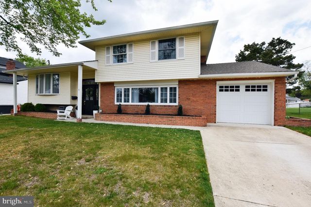 59 CORNELL DR, Delran, NJ 08075