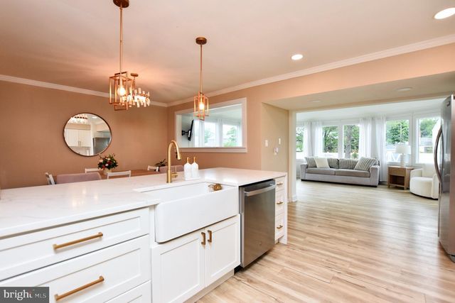59 CORNELL DR, Delran, NJ 08075
