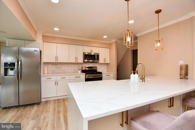 59 CORNELL DR, Delran, NJ 08075