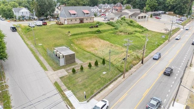 1015 7th Street, Parkersburg, WV 26101