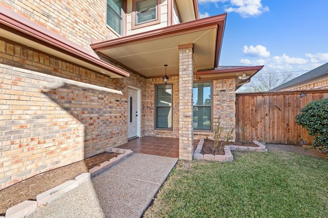 1110 Carrington Court, Irving, TX 75060