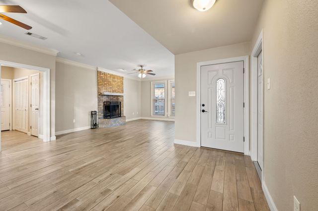 1110 Carrington Court, Irving, TX 75060