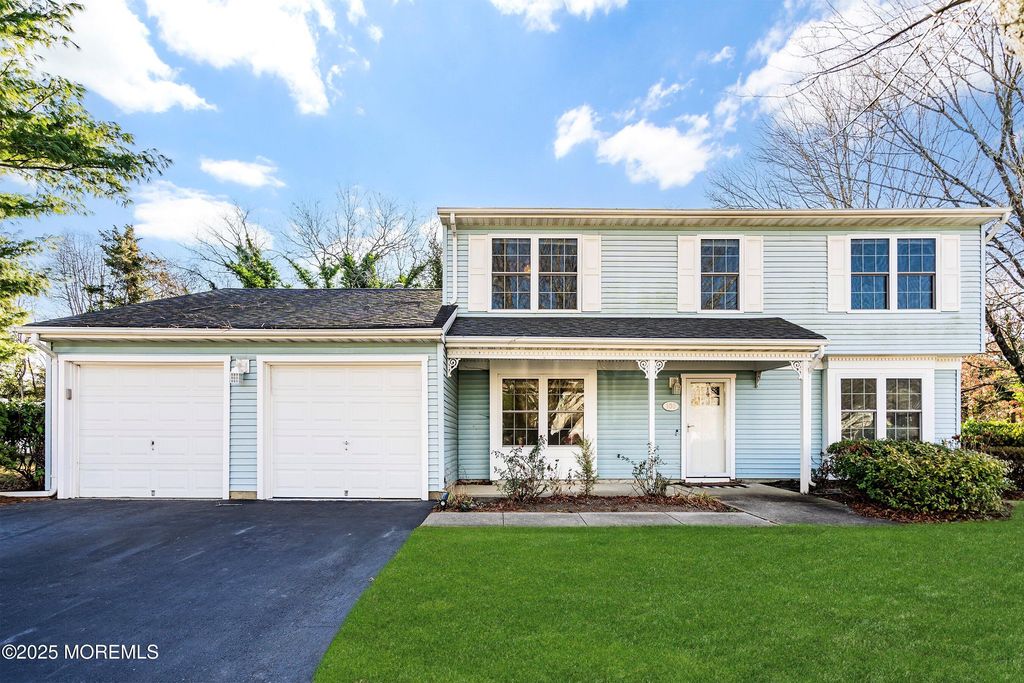 100 Wicklow Court, Toms River, NJ 08755