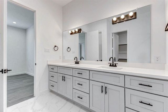 6017 Beall Street, Houston, TX 77091