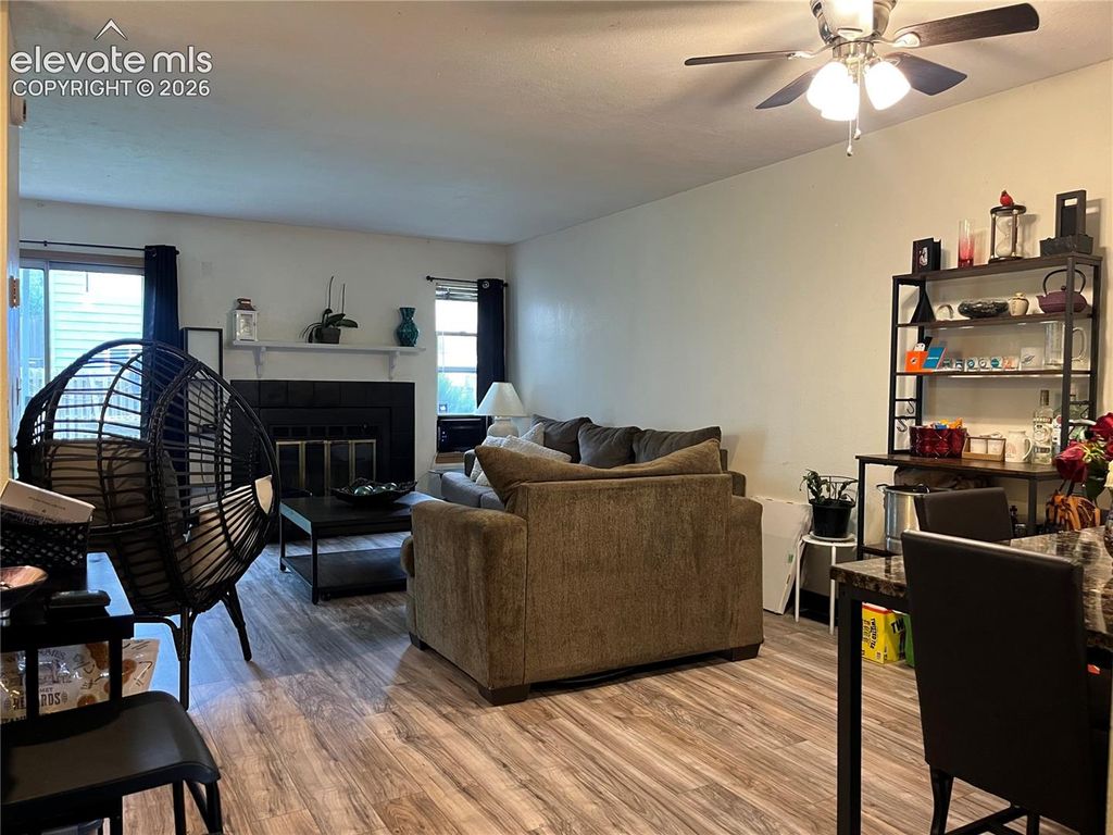 519 Shady Crest Circle, Colorado Springs, CO 80916 — photo 4