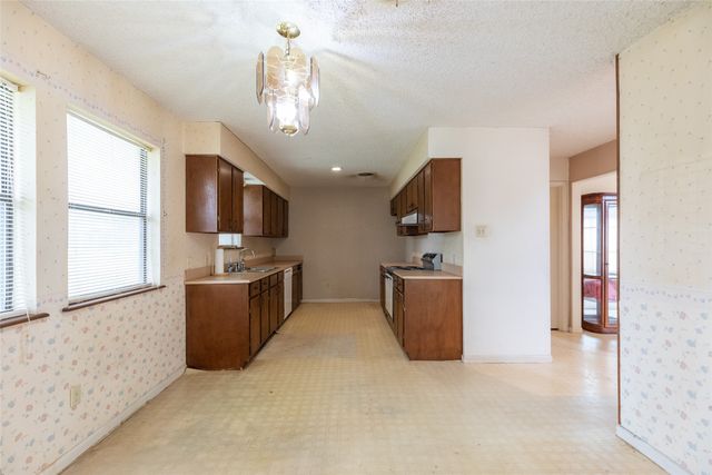 3265 Woodhollow Circle, Abilene, TX 79606