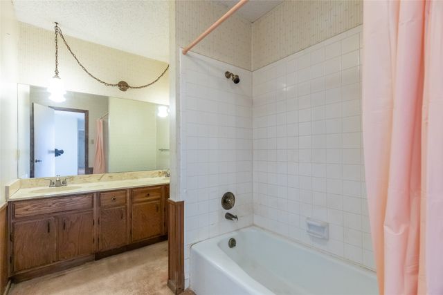 3265 Woodhollow Circle, Abilene, TX 79606