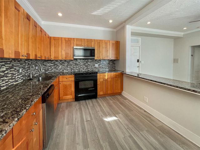 408 ARMADA ROAD S 5, Venice, FL 34285