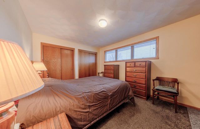 2545 N Lexington Drive, Janesville, WI 53545