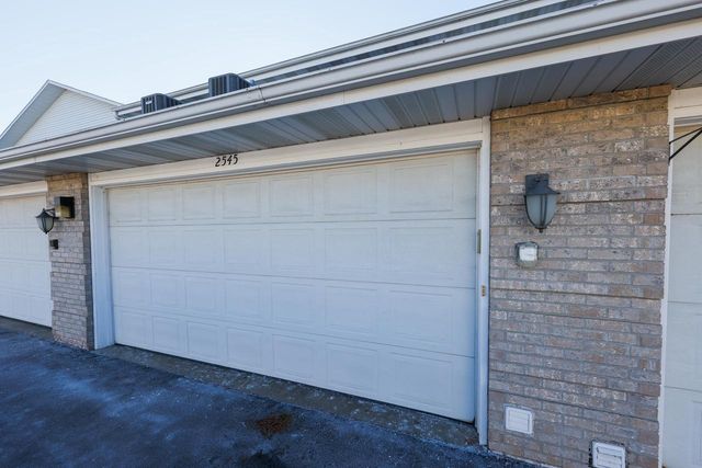 2545 N Lexington Drive, Janesville, WI 53545