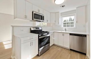 200 Bedford 14D, Woburn, MA 01801