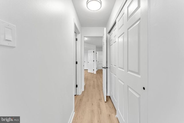 120 ALEXANDER RD, Beverly, NJ 08010