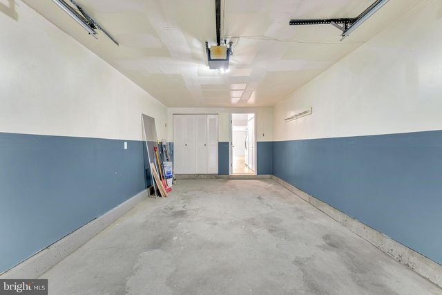 120 ALEXANDER RD, Beverly, NJ 08010