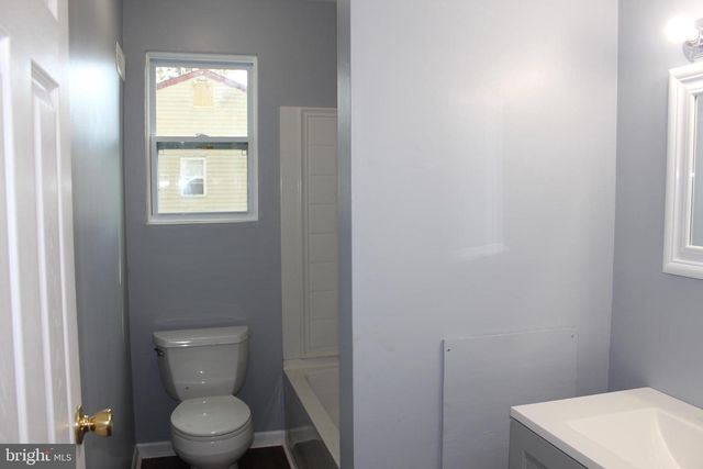 127 HIGGINS DR, Glassboro, NJ 08028