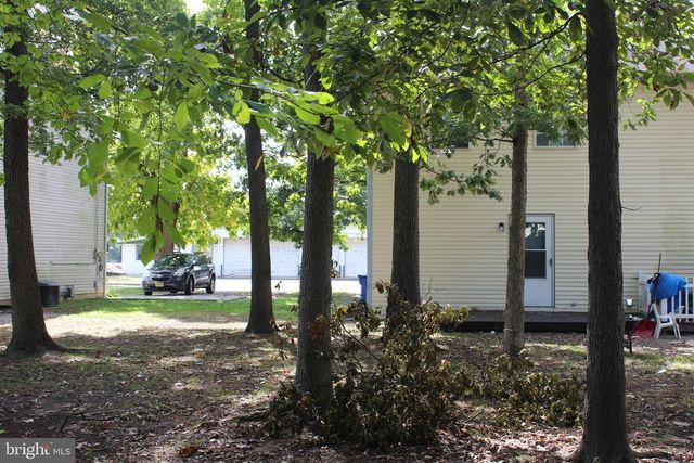 127 HIGGINS DR, Glassboro, NJ 08028