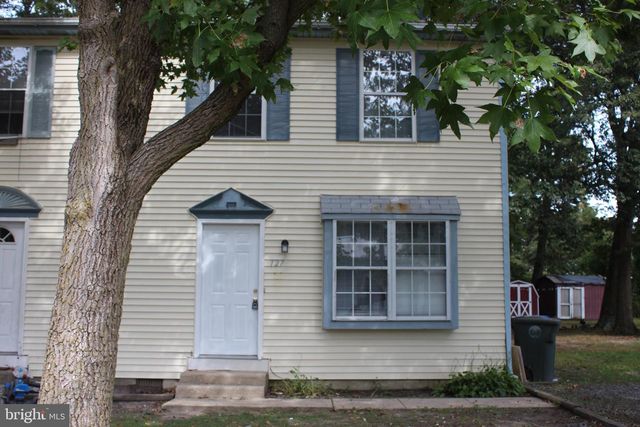 127 HIGGINS DR, Glassboro, NJ 08028