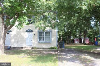 127 HIGGINS DR, Glassboro, NJ 08028