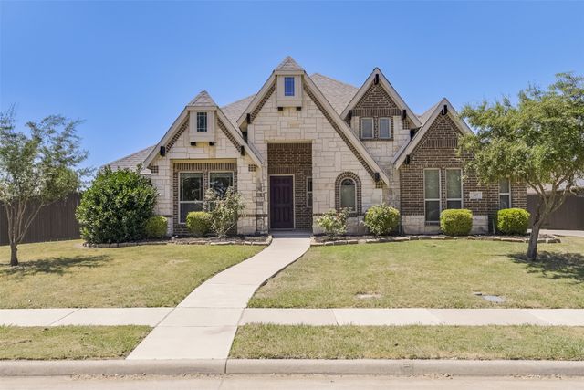 905 Mill Pond Drive, Midlothian, TX 76065
