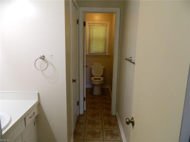 417 Slate ST, Chesapeake, VA 23322