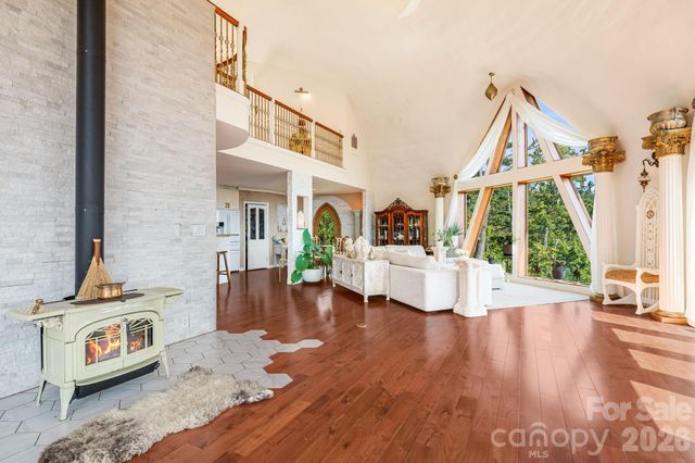 44 Azura Gdns None, Weaverville, NC 28787