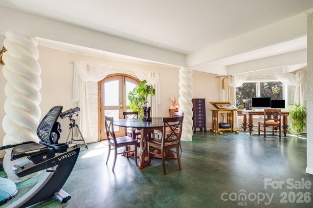 44 Azura Gdns None, Weaverville, NC 28787