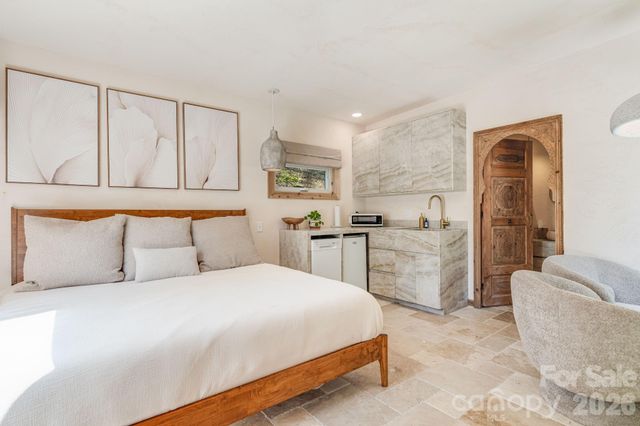 44 Azura Gdns None, Weaverville, NC 28787