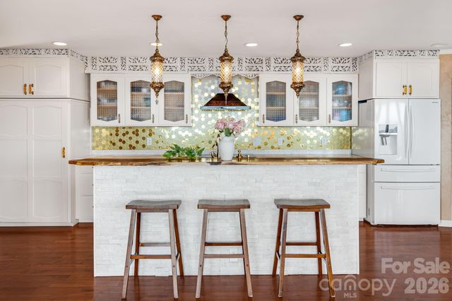 44 Azura Gdns None, Weaverville, NC 28787