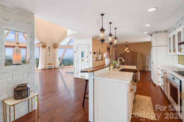 44 Azura Gdns None, Weaverville, NC 28787
