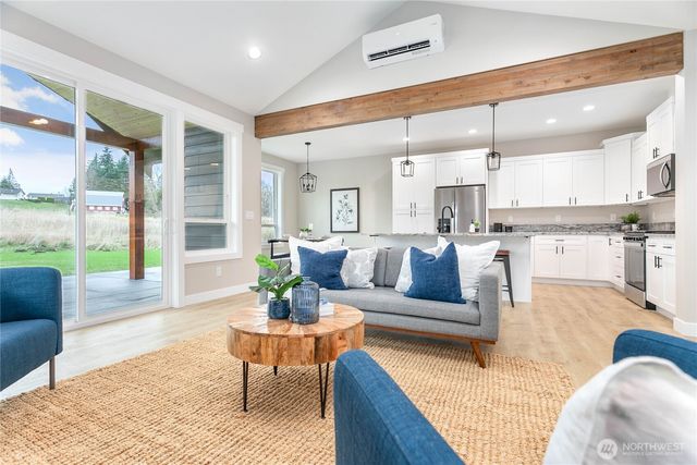 2027 Steelhead Way, Lynden, WA 98264