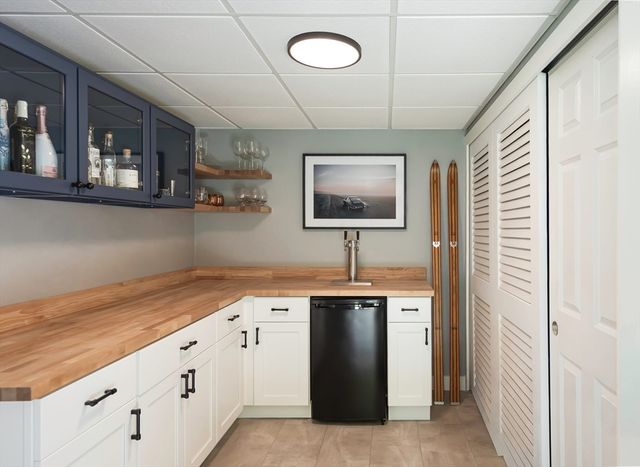 3 Berry Dr, Newburyport, MA 01950