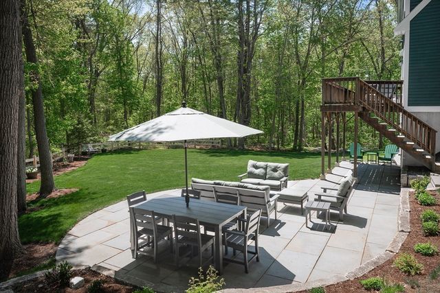 3 Berry Dr, Newburyport, MA 01950