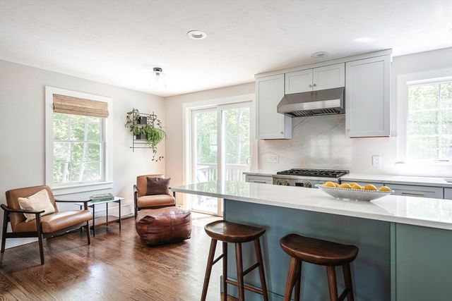 3 Berry Dr, Newburyport, MA 01950
