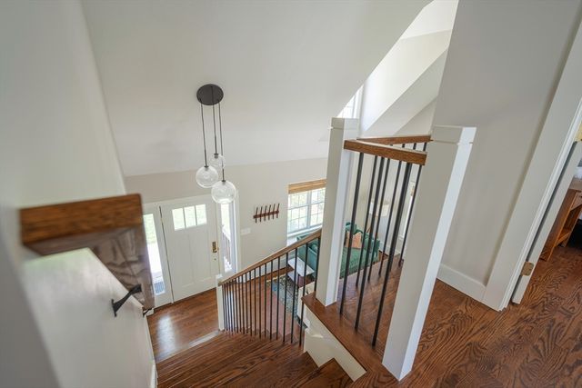 3 Berry Dr, Newburyport, MA 01950