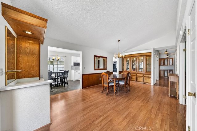 24600 Mountain Avenue 11, Hemet, CA 92544