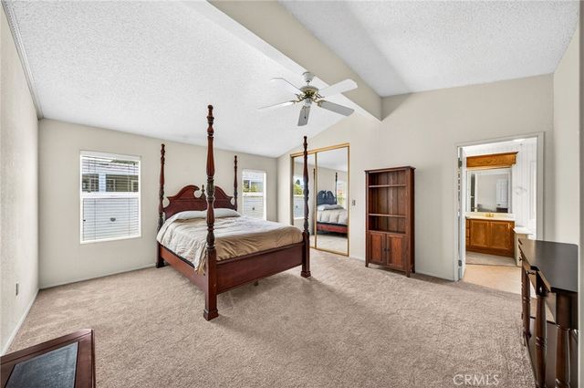 24600 Mountain Avenue 11, Hemet, CA 92544