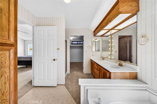 24600 Mountain Avenue 11, Hemet, CA 92544
