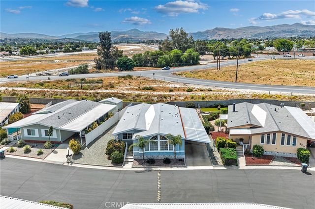 24600 Mountain Avenue 11, Hemet, CA 92544