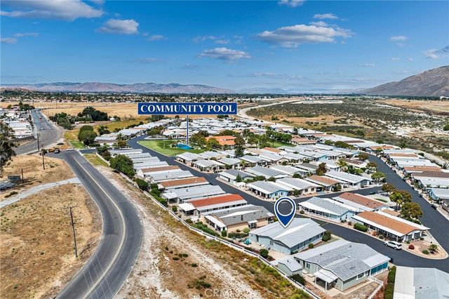 24600 Mountain Avenue 11, Hemet, CA 92544