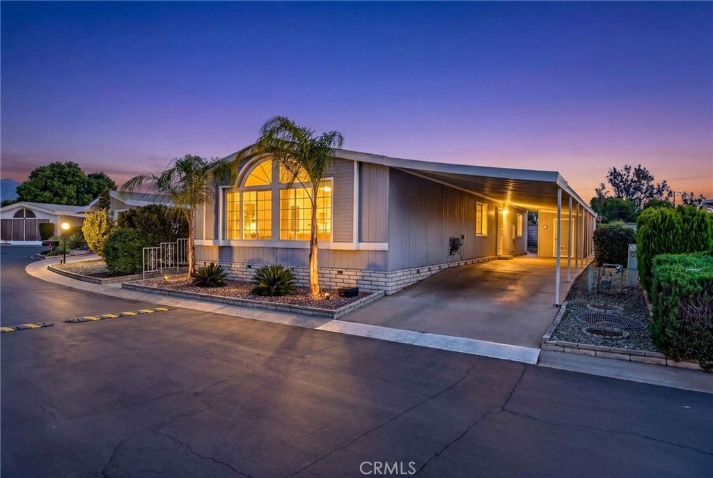24600 Mountain Avenue 11, Hemet, CA 92544