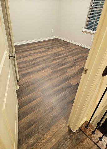 1230 Lace Bark Way, Arlington, TX 76005