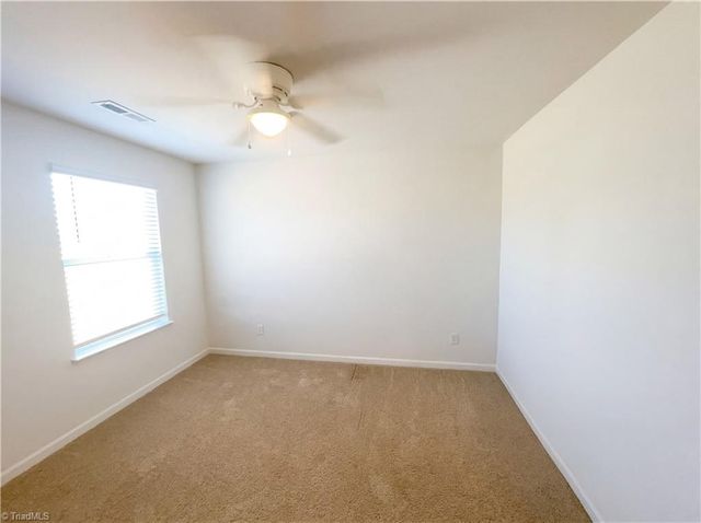 700 Hickory Point Drive, Lexington, NC 27292