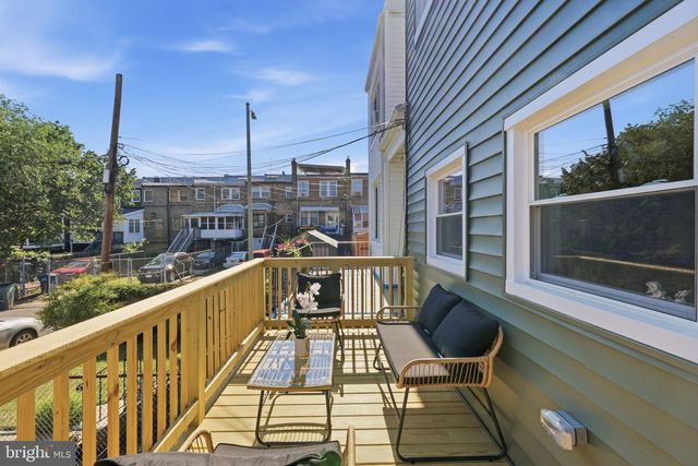 413 HAMILTON ST NW, Washington, DC 20011