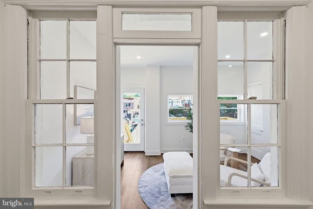 413 HAMILTON ST NW, Washington, DC 20011