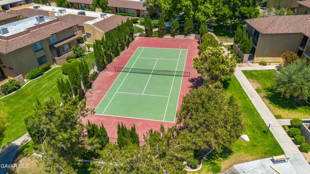 42841 15th Street Unit 6, Lancaster, CA 93534
