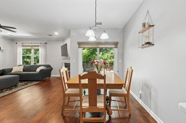 1901 Deep Woods Trl, Nashville, TN 37214