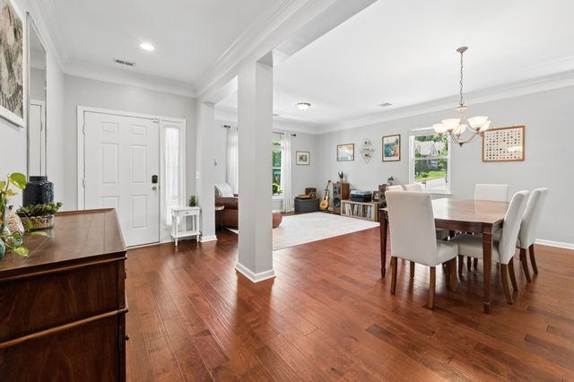 1901 Deep Woods Trl, Nashville, TN 37214