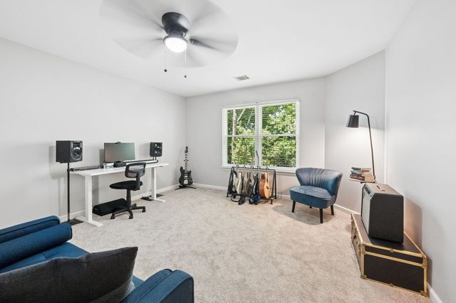 1901 Deep Woods Trl, Nashville, TN 37214