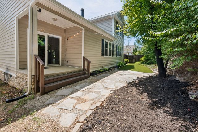 1901 Deep Woods Trl, Nashville, TN 37214
